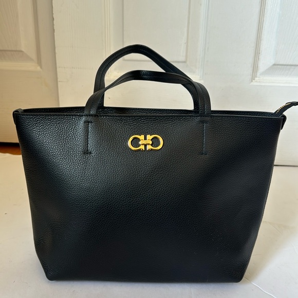 Salvatore Ferragamo Handbags - Salvatore Ferragamo bag